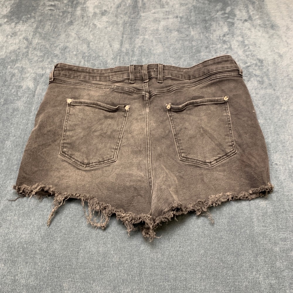 Forever 21+ Cut Off Shorts Womens 38 Gray Denim Dark Wash Frayed Hem High Rise
